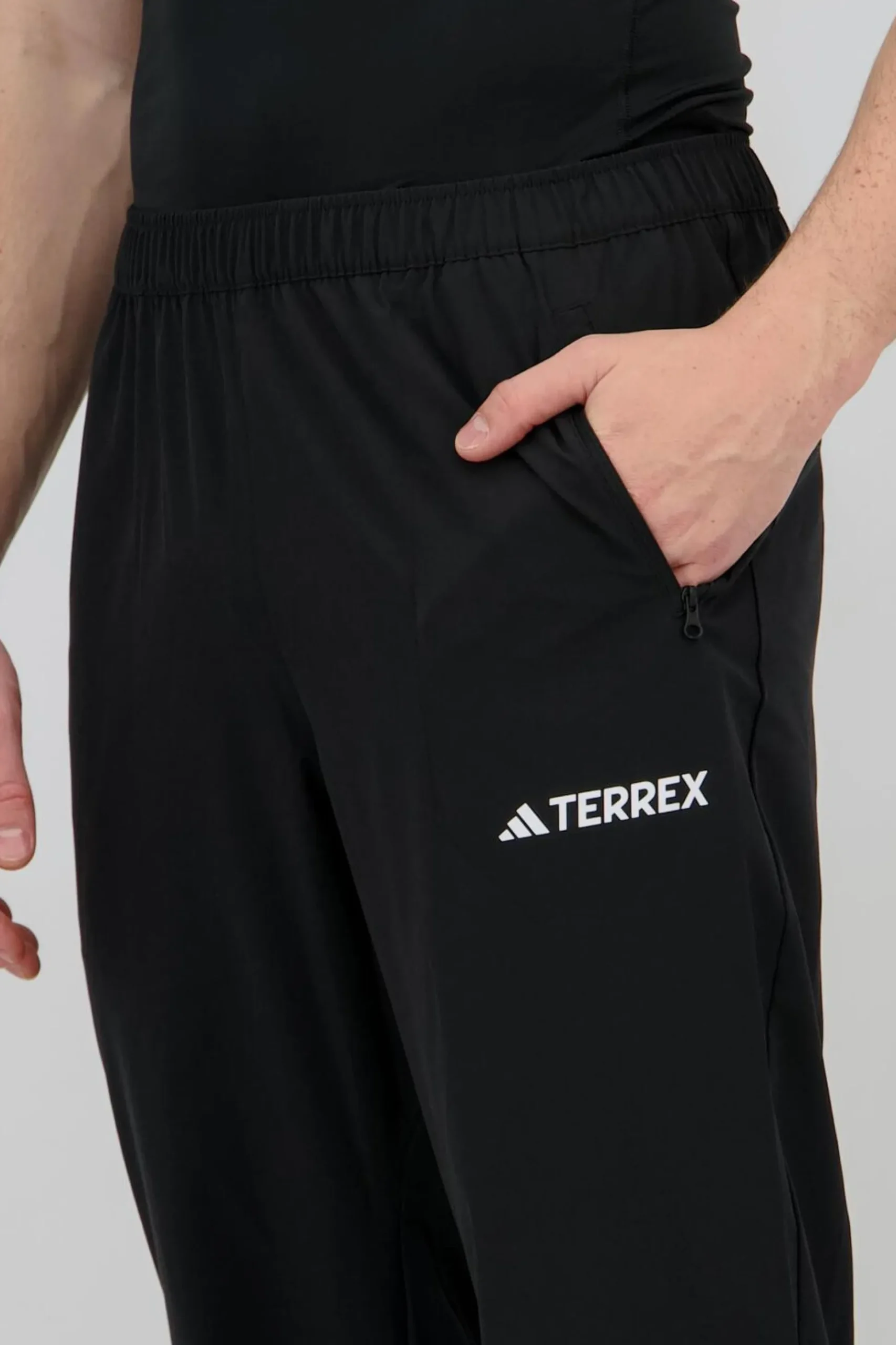 adidas Mt Essentials Hz