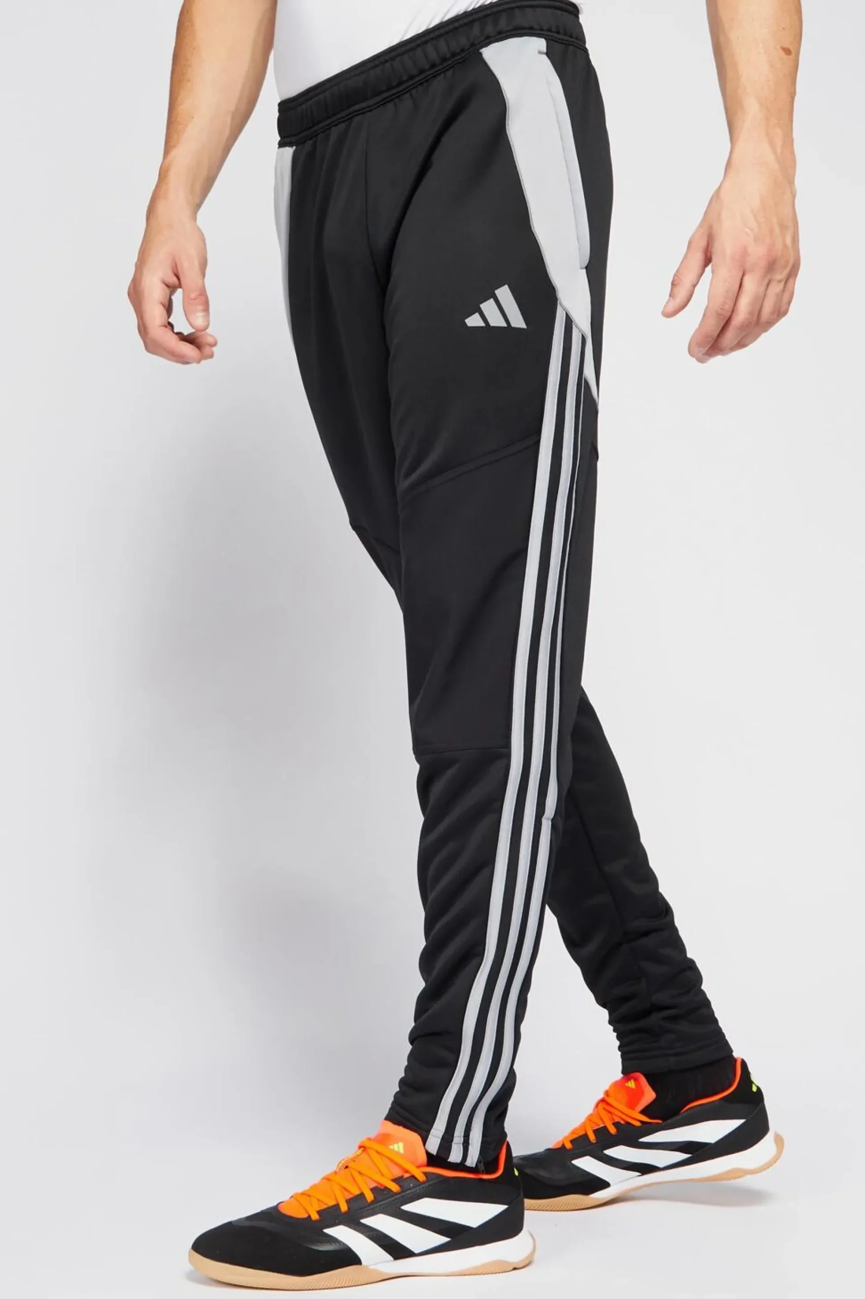 adidas Tiro 24