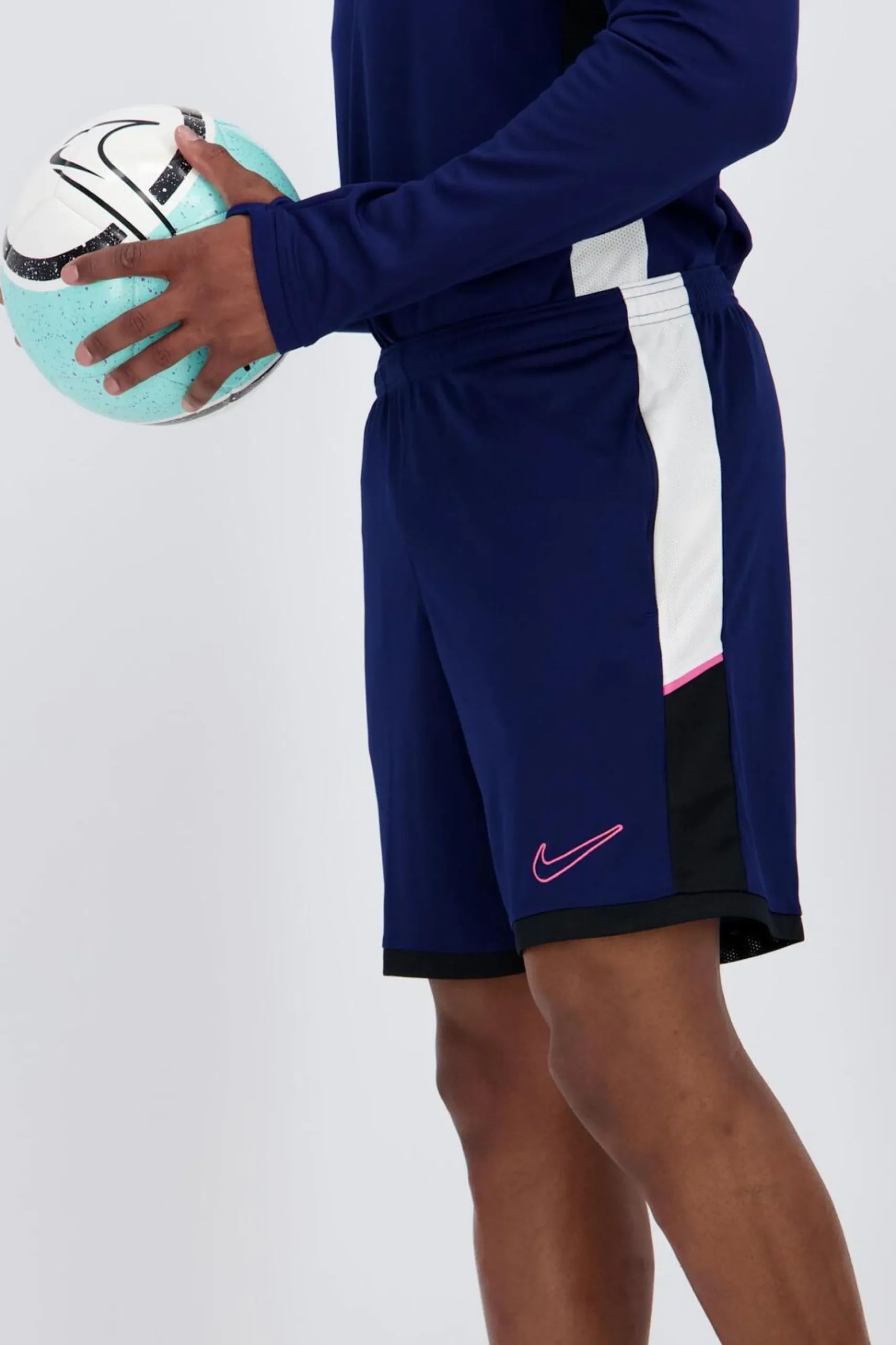 Calções Nike Academy 25