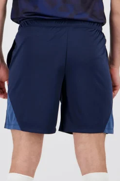 Calções Umbro Basic
