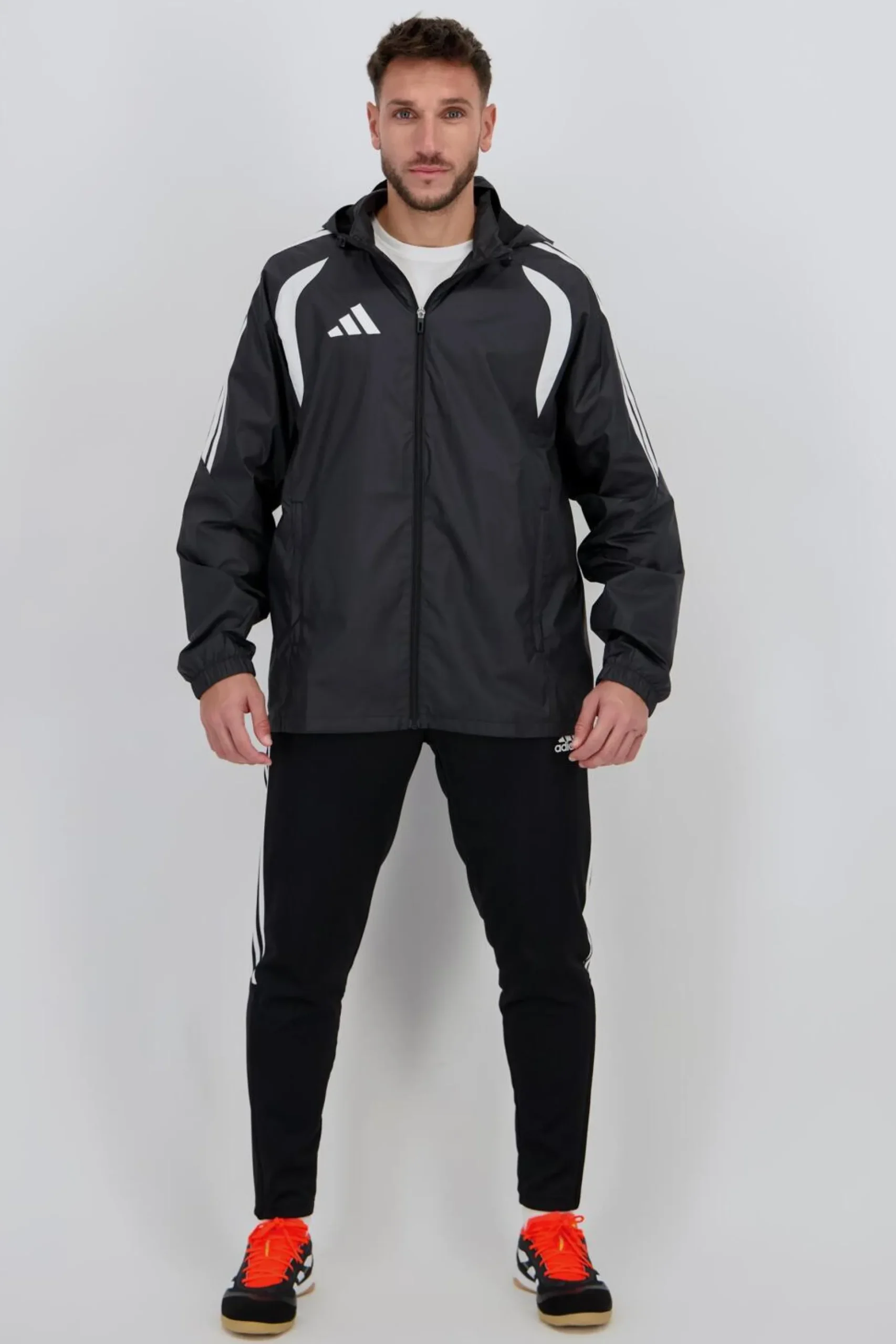 Casaco adidas Tiro 26
