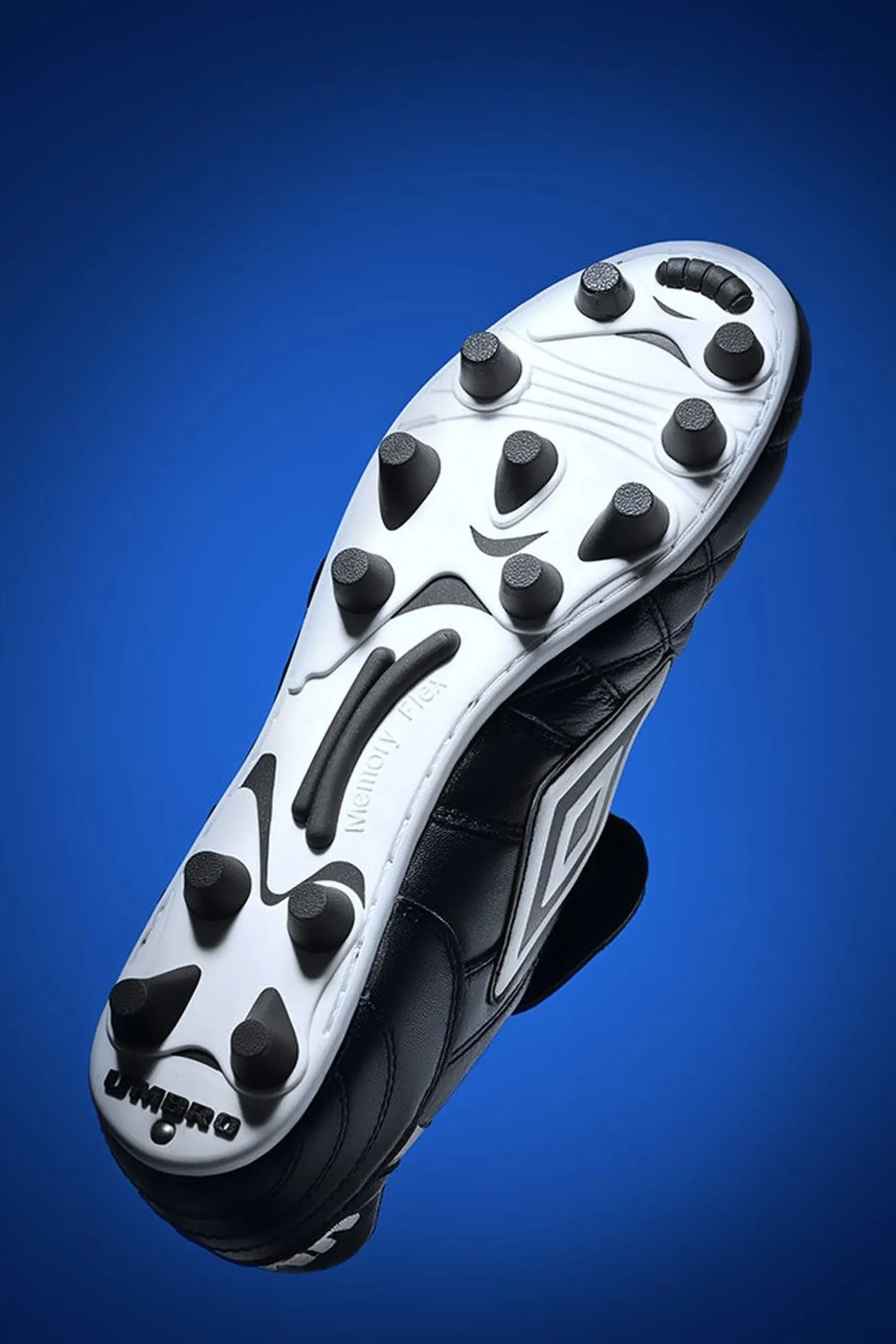 Chuteiras Pitons Umbro Speciali Pro Fg