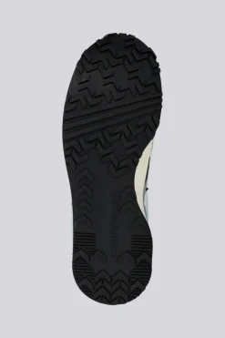 Converse Omega Trainer