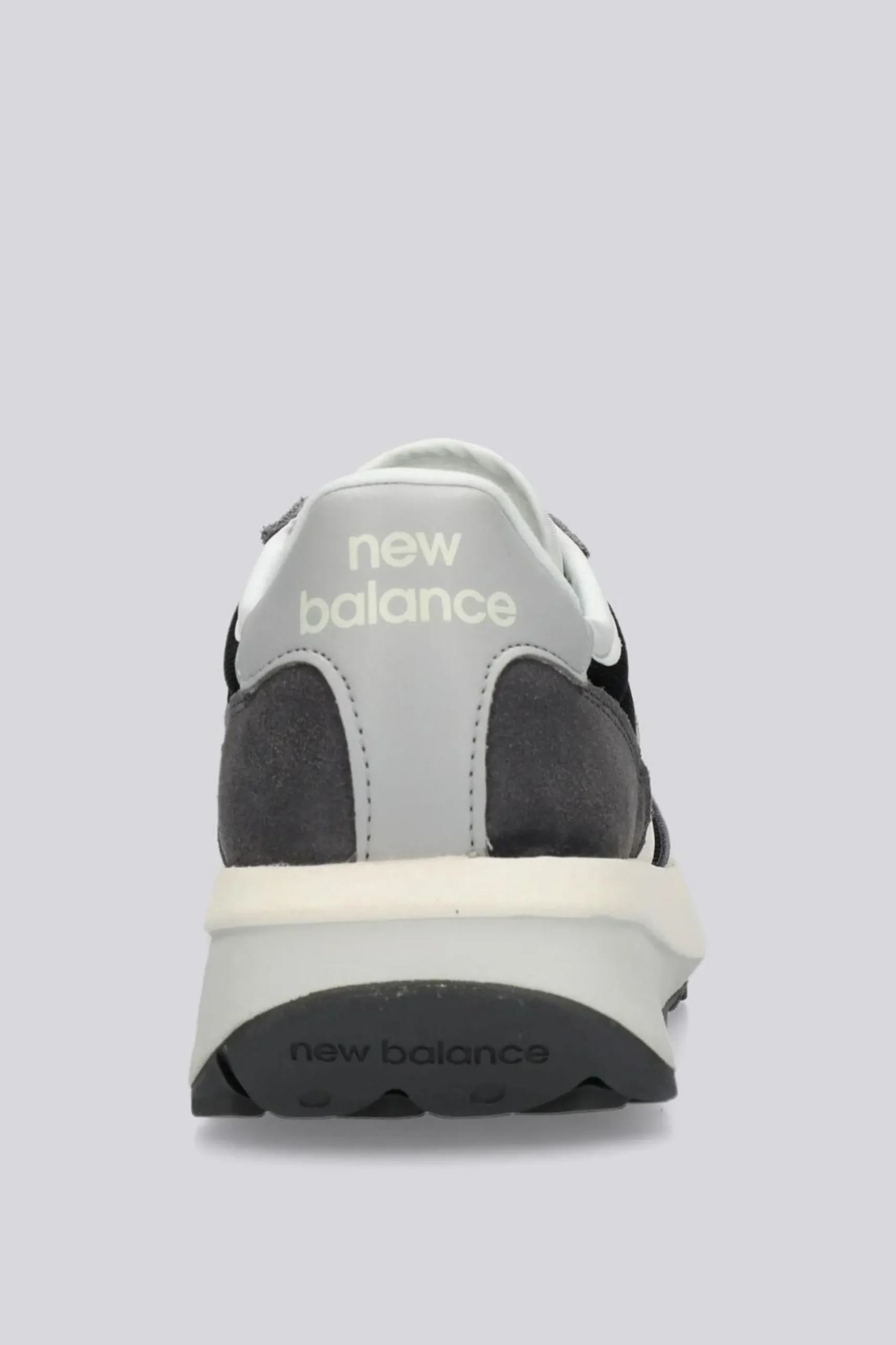 New Balance 370