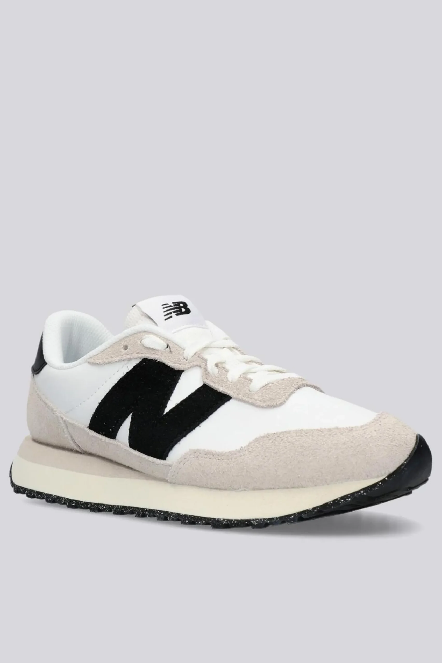 New Balance 237