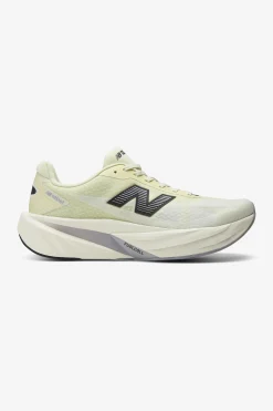New Balance Fuelcell Rebel V5