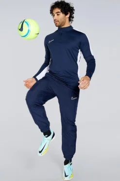 Nike Academy 23