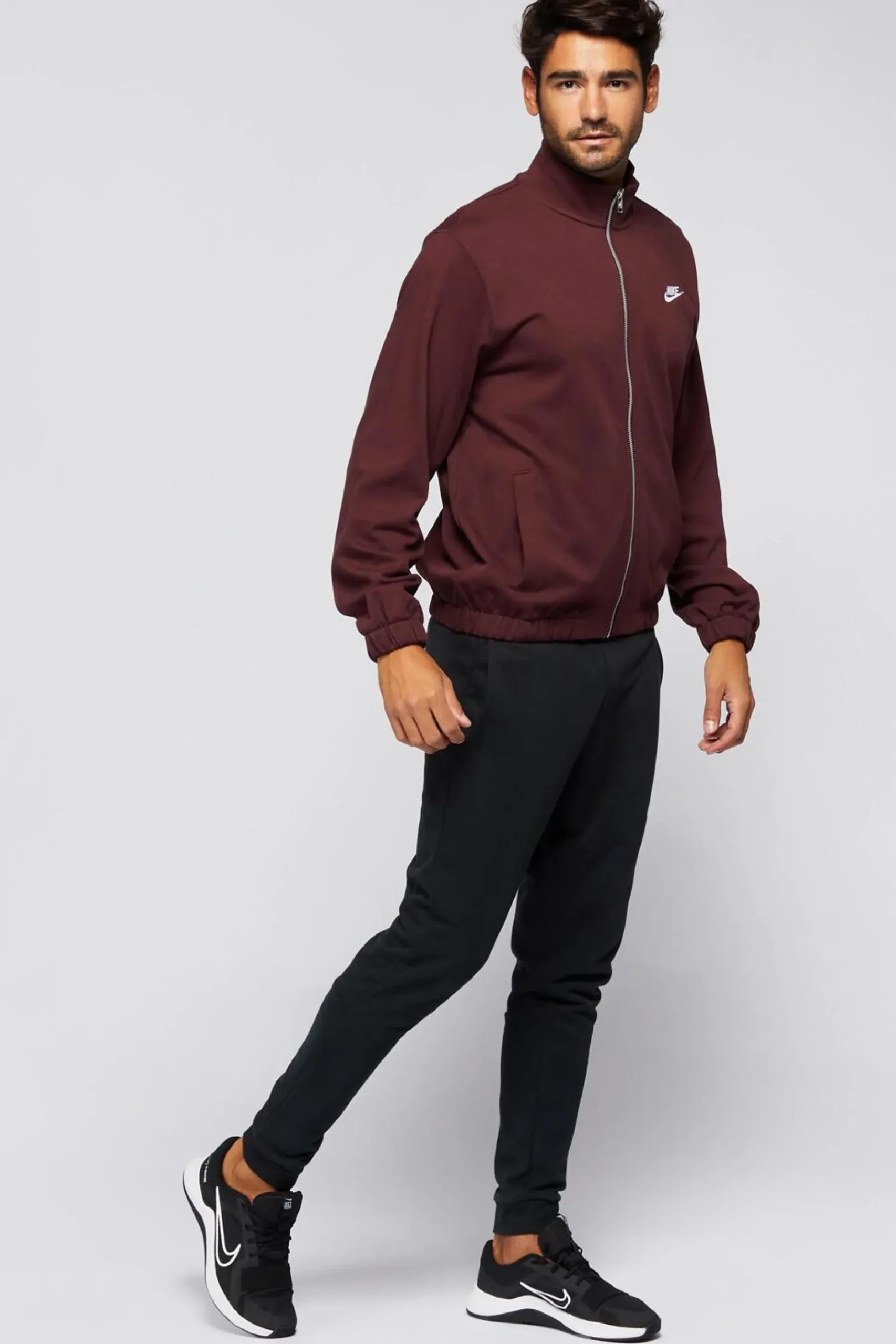 Nike Club