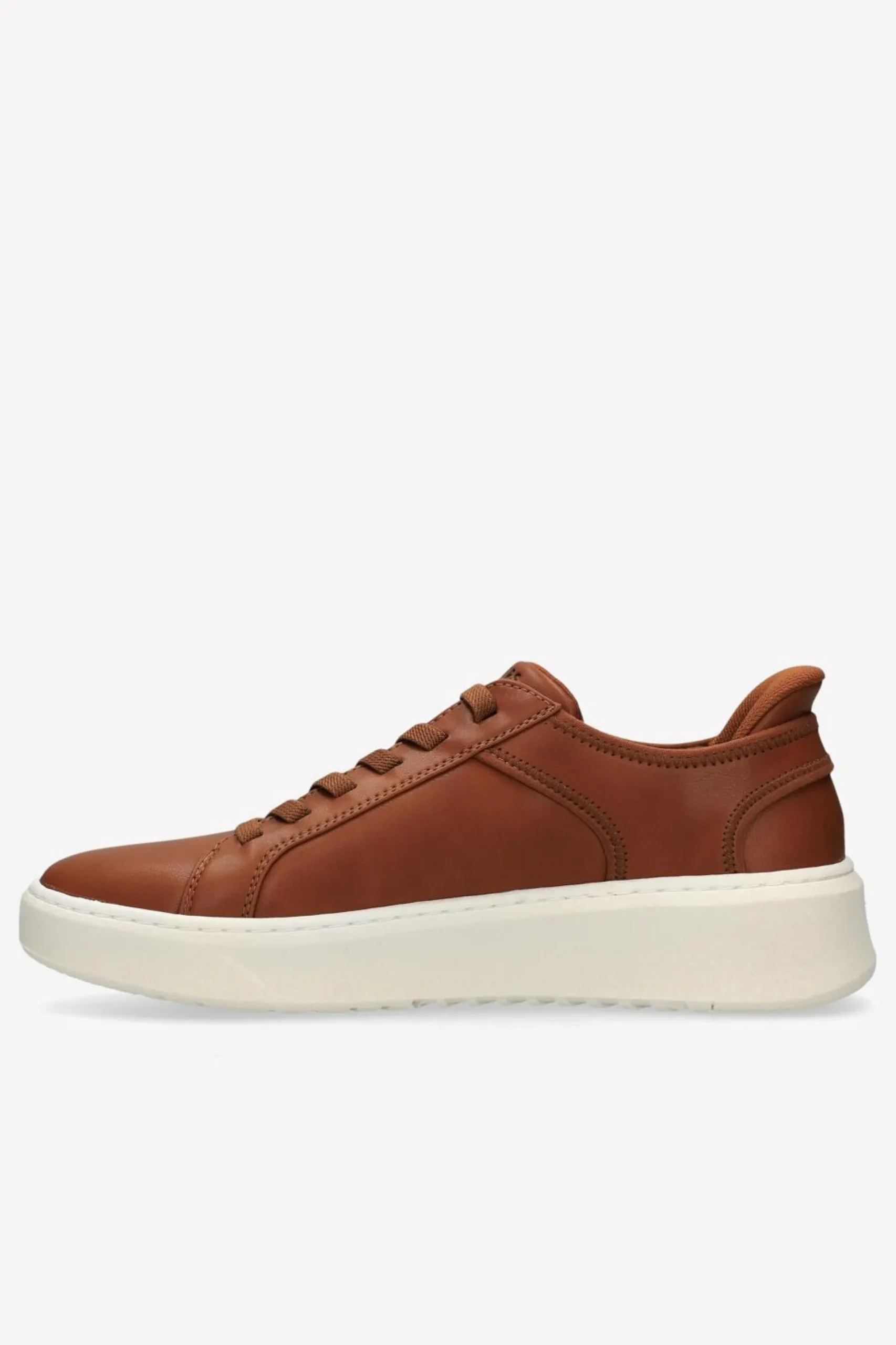 Skechers Court Break