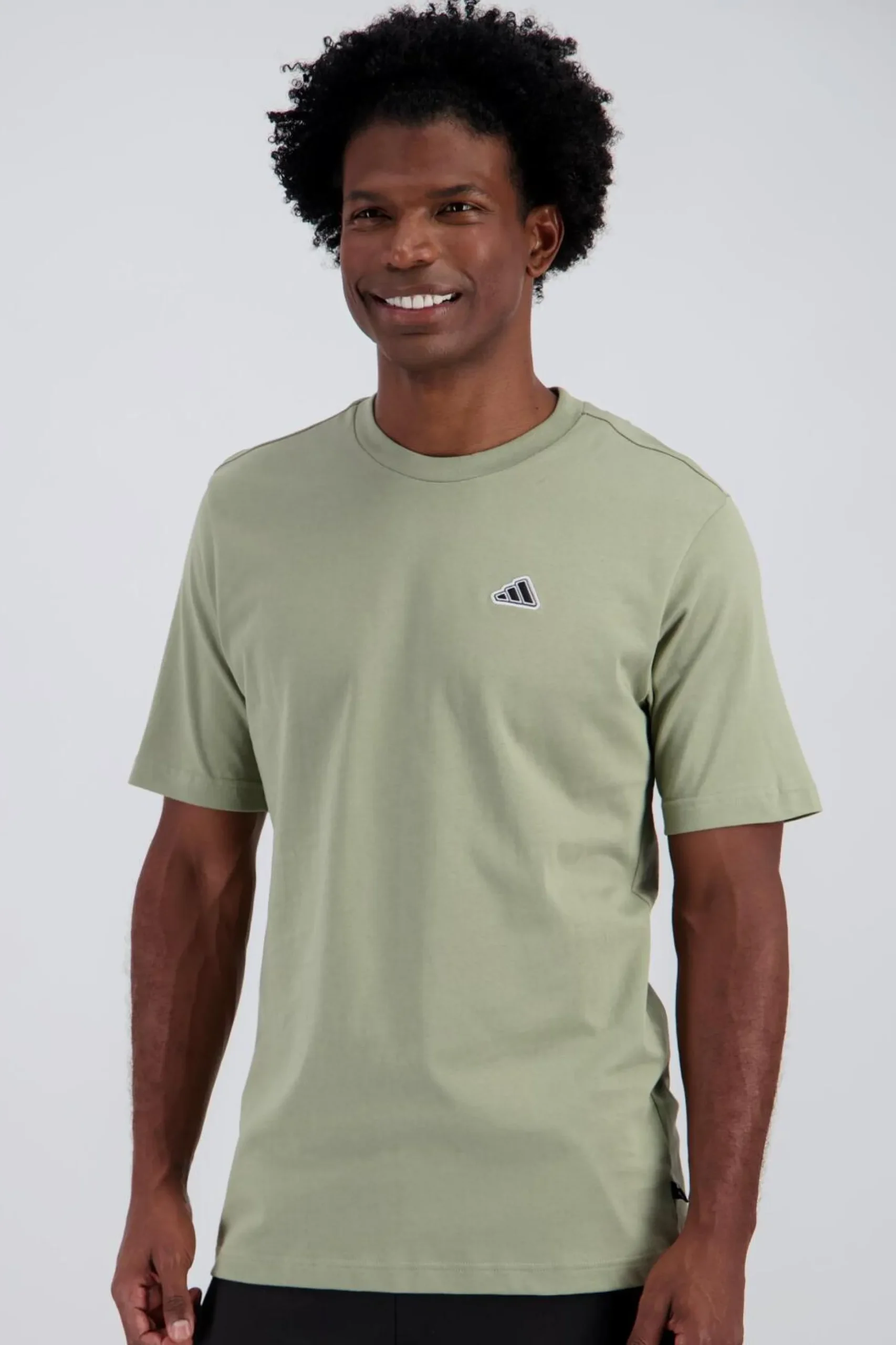 T-shirt adidas