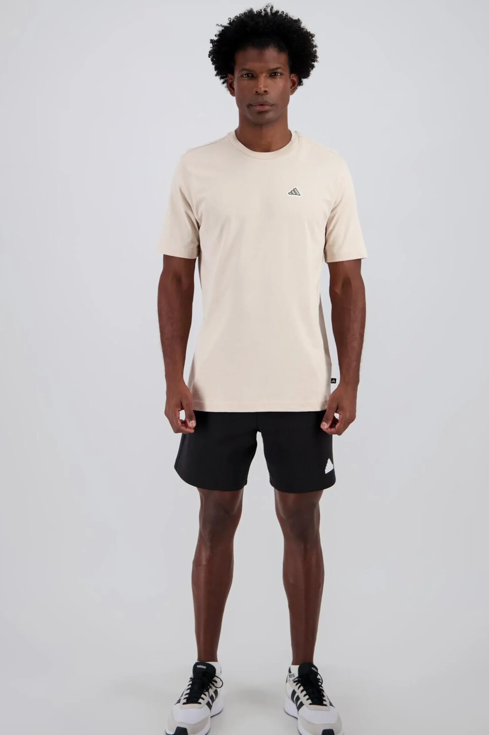 T-shirt adidas