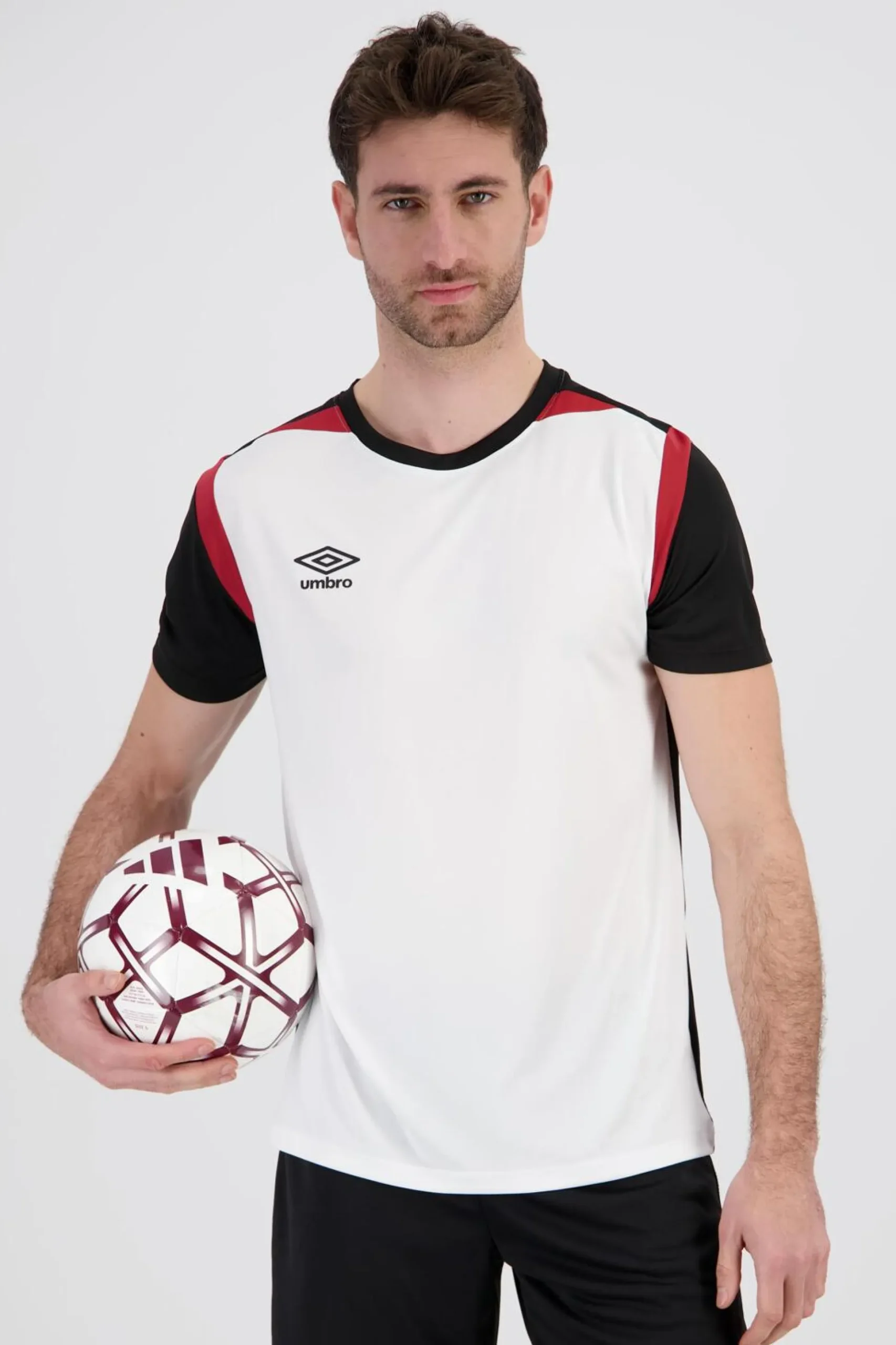 T-shirt Umbro Basic