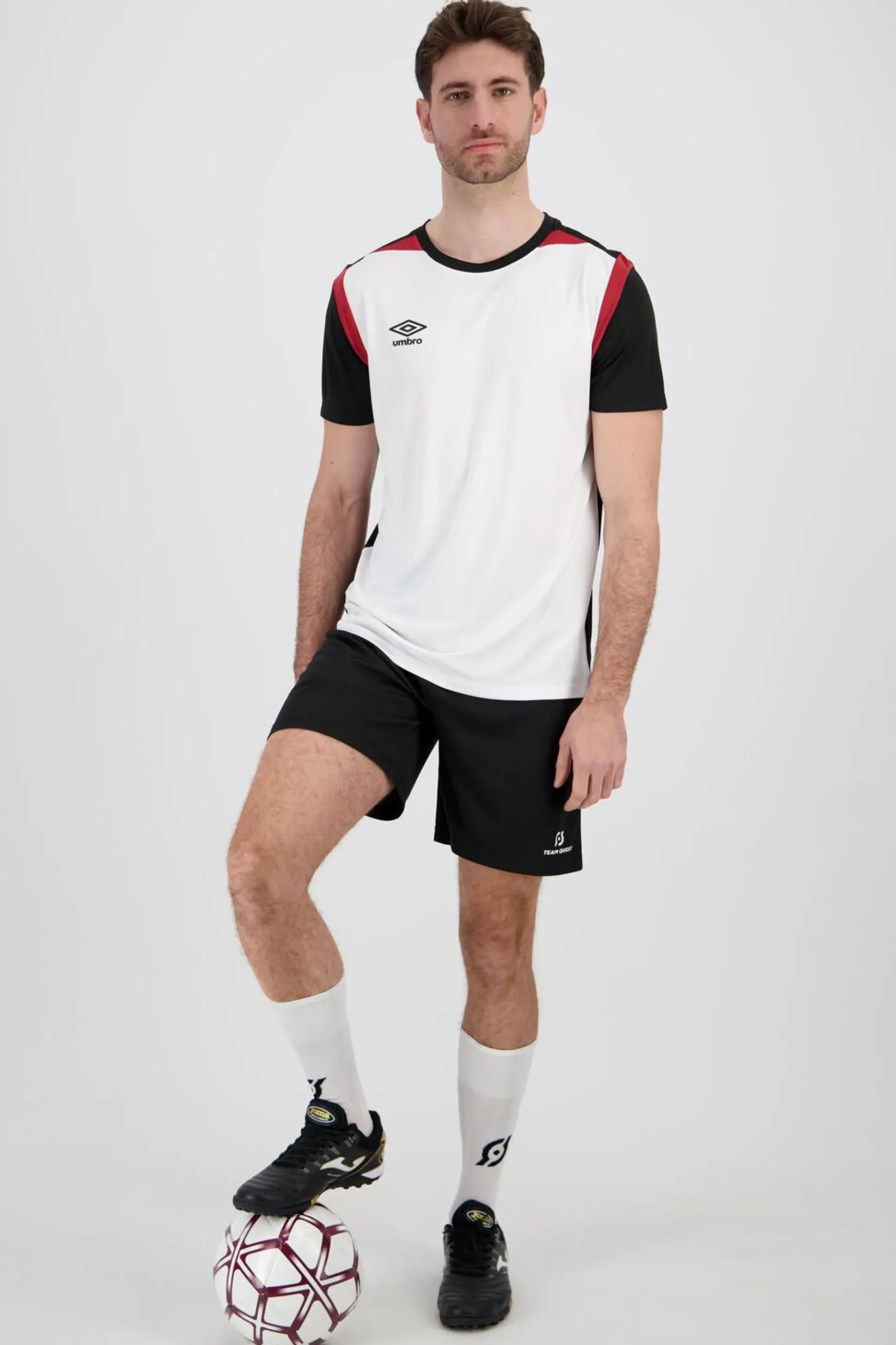 T-shirt Umbro Basic