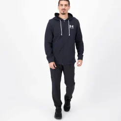 Under Armour Rival